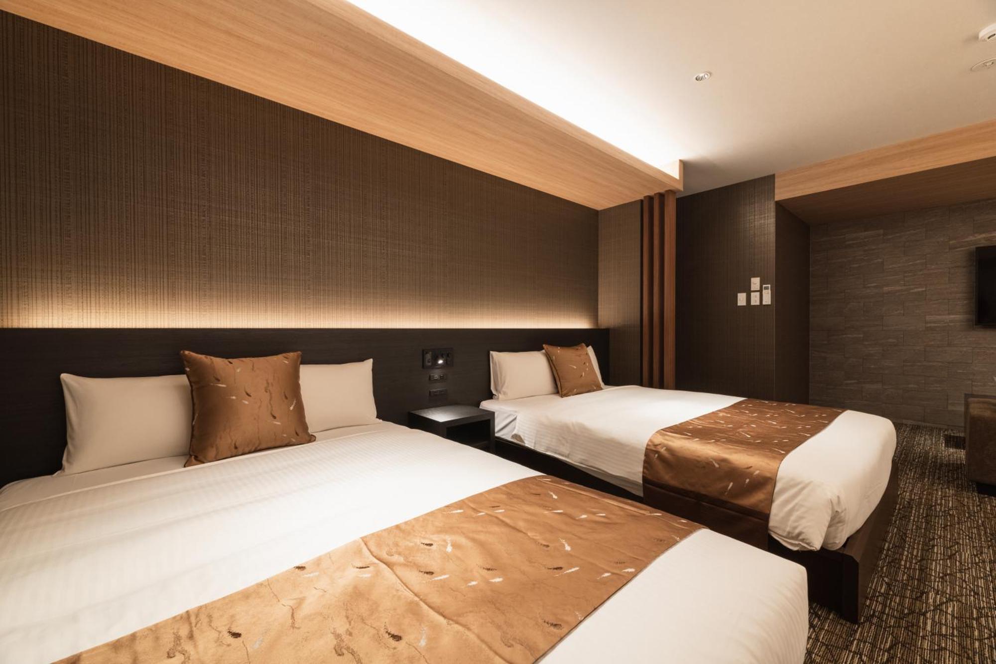 Grand Base Kagoshima Aparthotel Bagian luar foto