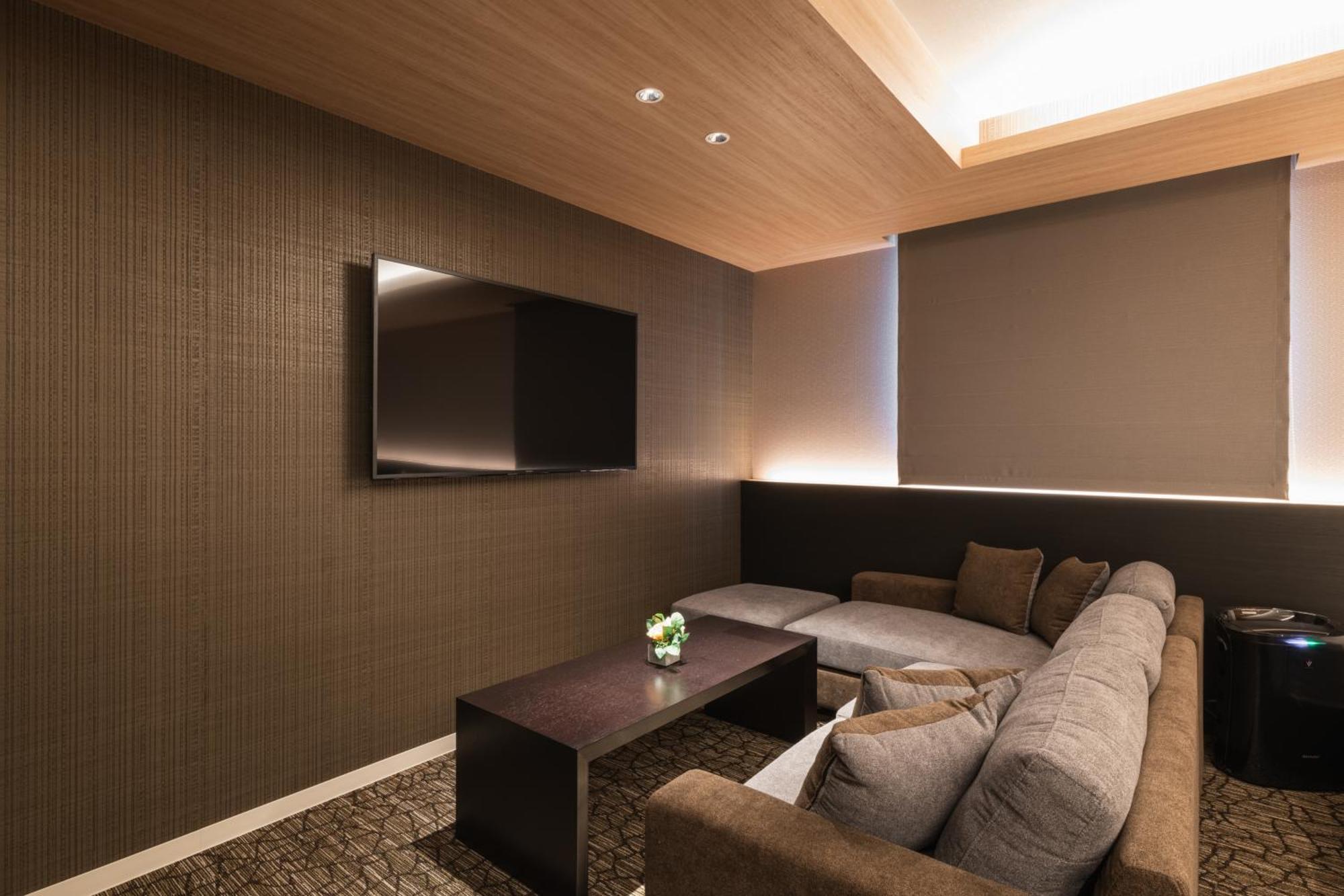 Grand Base Kagoshima Aparthotel Bagian luar foto